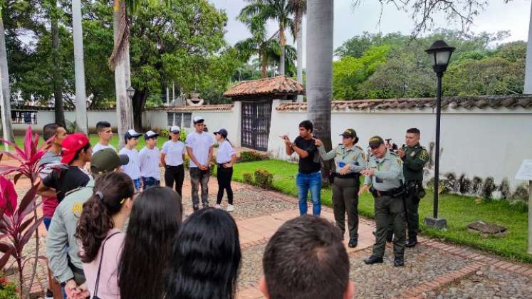 Esta es la primera actividad que se realiza y se convierte en un piloto para llegar a otras instituciones y sitios turísticos.  / Fotos: Cortesía / La Opinión 