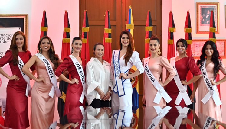 Imponen bandas a candidatas a Señorita Norte de Santander