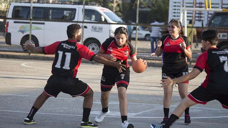 Los equipos de balonmano no pudieron participar en el clasificatorio que se disputa en Medellín