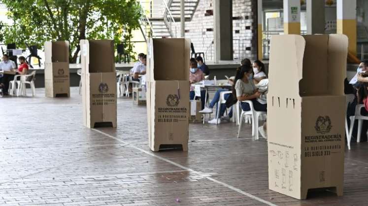 Las consultas para definir candidatos de manera interna o entre partidos se celebrarán el próximo 4 de junio. / Foto archivo La Opinión