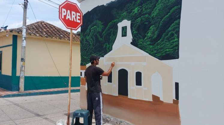 A través de murales buscan mitigar el duelo por la pérdida de un ser querido./ Fotos Javier Sarabia/La Opinión.