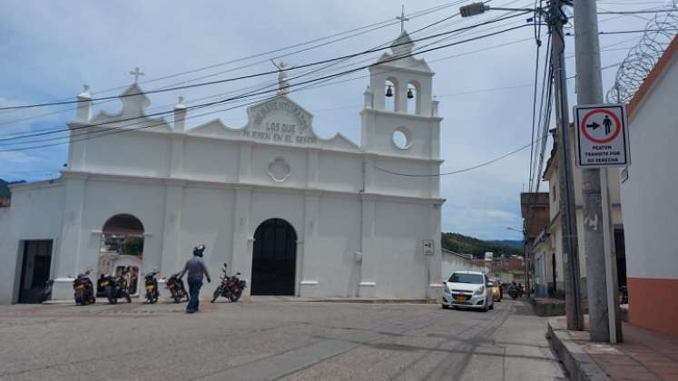 A través de murales buscan mitigar el duelo por la pérdida de un ser querido./ Fotos Javier Sarabia/La Opinión.