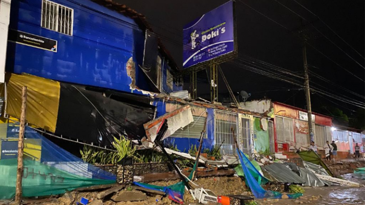 Destrozos en Las Américas