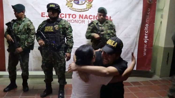 Los liberados se reunieron con sus familiares, tras algunos meses en cautiverio.