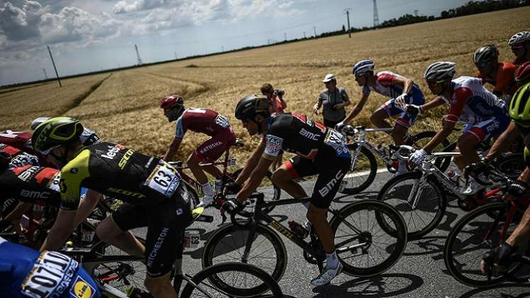 Los organizadores del Tour de Francia buscan mejorar las condiciones de los ciclistas.