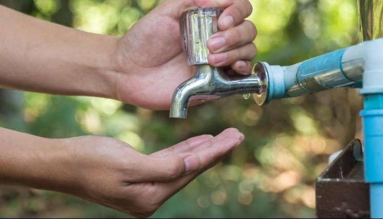 La comunidad pide que el agua llegue con más frecuencia./ Foto Cortesía / La Opinión 