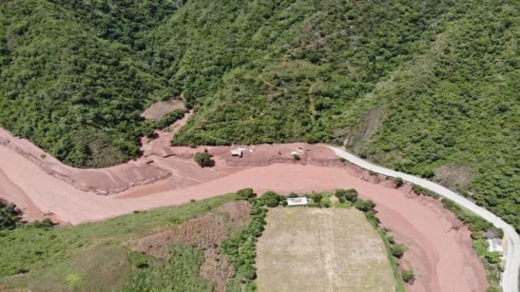 Secas están las estaciones de combustibles de Ocaña ante el cierre de la carretera. Foto Cortesía.