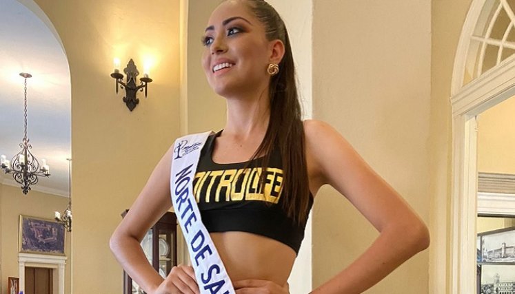 Coronas para Miss Princesita del Turismo y Salazar