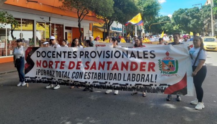 Se priorizarán a los docentes provisionales prepensionados, en fuero de maternidad, cabezas de hogar y con enfermedades de alto riesgo./ Foto Archivo / La Opinión