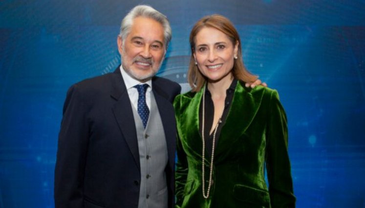 Manuel Teodoro y 'Malú' Fernández, presentadores de Séptimo Día