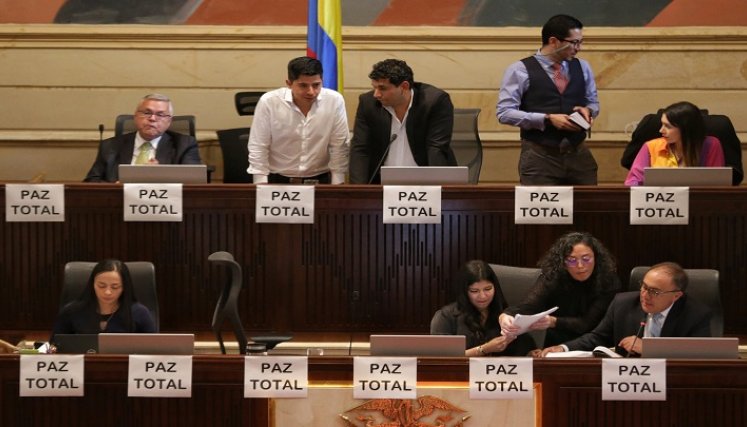Piden declarar inconstitucional Ley de Paz Total