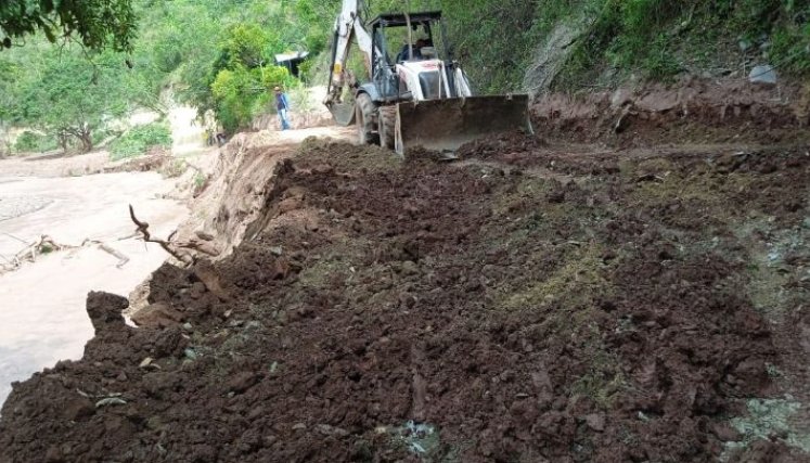 Trabajos de remoción de tierra en El Tarrita/Foto cortesía