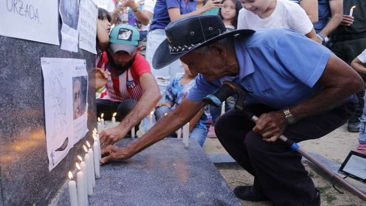 Los familiares de las víctimas de desapariciones forzadas buscan la verdad. /Foto La Opinión.