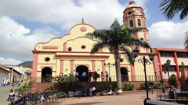 Al docente incluso le notifican que saben dónde viven sus seres queridos./Foto Cortesía