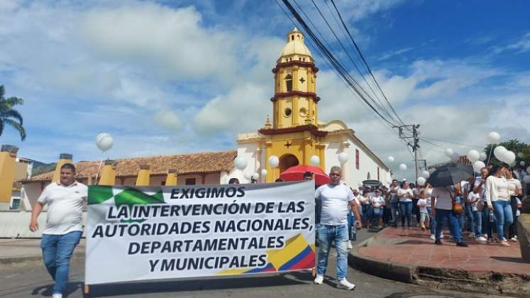 Los ocañeros participan en marchas para clamar la pronta liberación de los seres queridos./Fotos Cortesía.