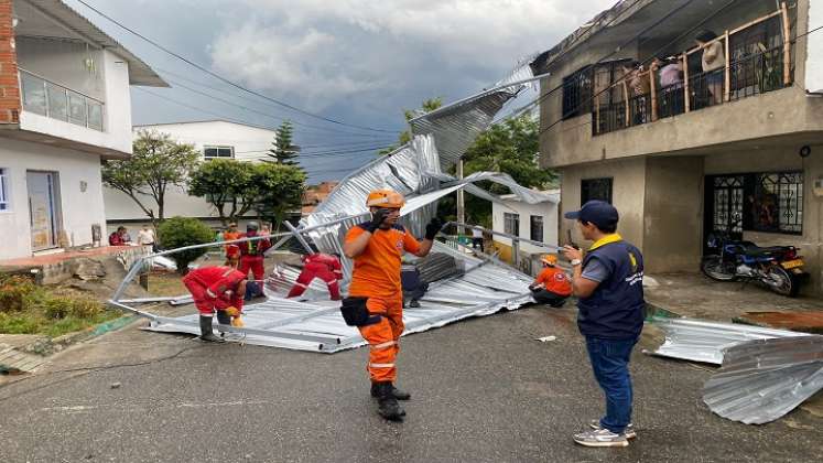 Este martes se inicia la entrega de las ayudas humanitarias a los damnificados de la ola invernal en Ocaña./ Foto: Cortesía.