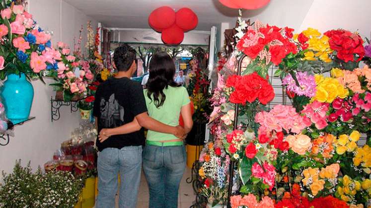 Comercio, bares y restaurantes se prepararon para la fecha./Foto Archivo