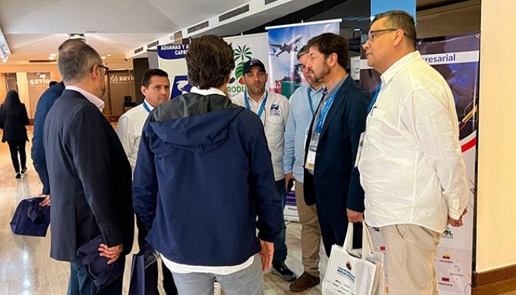30 empresarios están en la Macrorrueda Binacional./Foto Cortesía