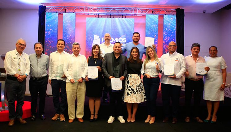La noche de premiación de Las Mejores Empresas de Norte de Santander será el 9 de noviembre. En la foto, los ganadores de 2022./Foto Archivo La Opinión
