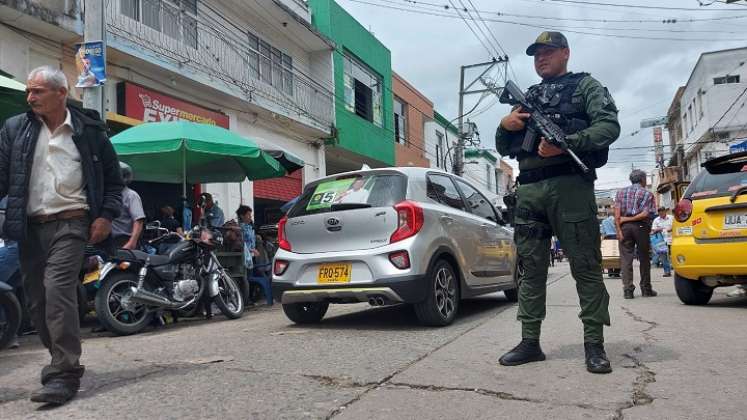 Por mandato expreso del ministro de Defensa la plaza de mercado de Ocaña está blindada para contrarrestar a los delincuentes.