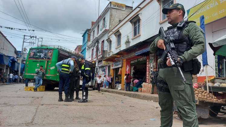 Por mandato expreso del ministro de Defensa la plaza de mercado de Ocaña está blindada para contrarrestar a los delincuentes.