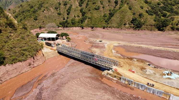 Con una ceremonia fue habilitado el paso en el puente El Tarrita de la carretera Ocaña-Cúcuta.