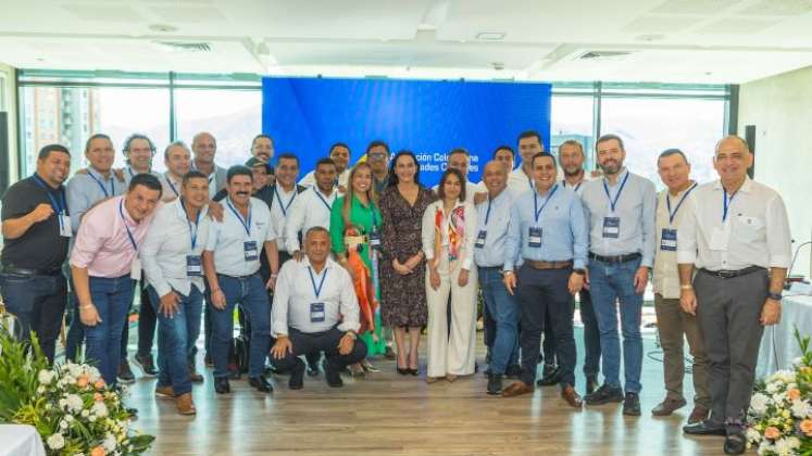 Los alcaldes electos se reunieron con la directora de Prosperidad Social, Laura Sarabia.(Foto cortesía