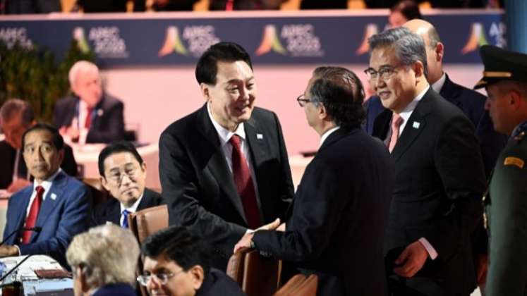 Gustavo Petro en el foro APEC