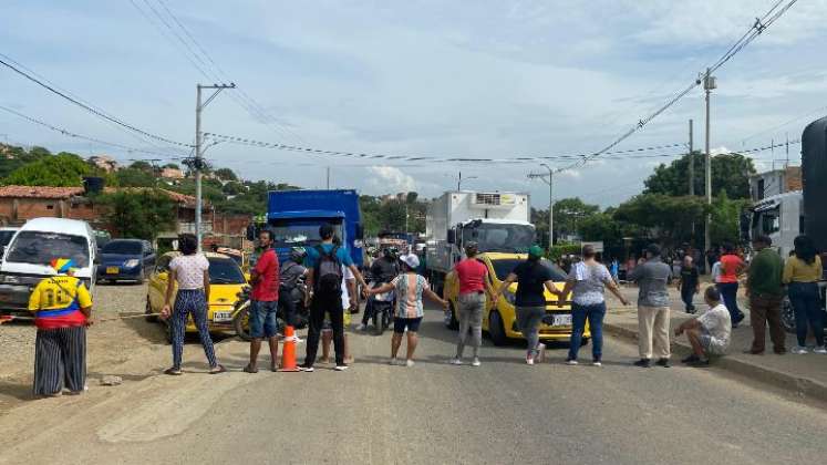 La comunidad exige prontas soluciones frente al servicio de agua.