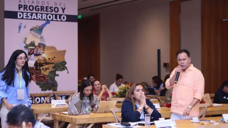 William Villamizar participó en la cumbre de gobernadores en Santa Marta./Foto cortesía