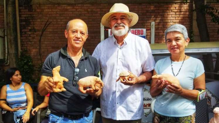 Niños, jóvenes y adultos mayores de la vereda Agualinda expusieron sus esculturas.