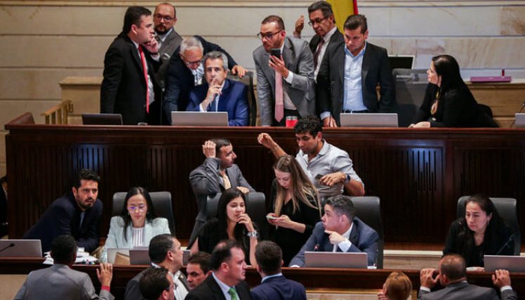 Debate reforma a la Salud 