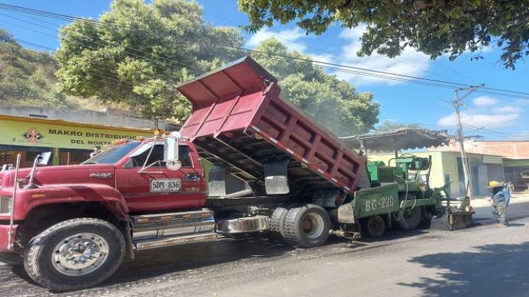 Voceros cívicos cuestionan la calidad de los trabajos adelantados a la entrada de Ocaña./Foto La Opinión