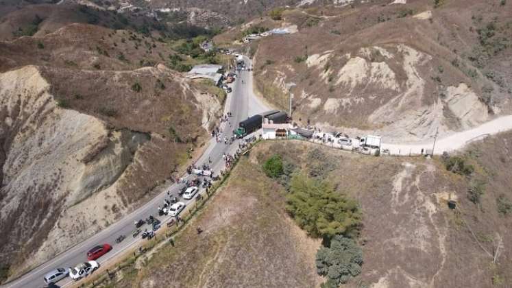 Los cultivadores se cansaron de las evasivas del Gobierno y salieron a las carreteras en señal de protesta./ Fotos Cortesía.