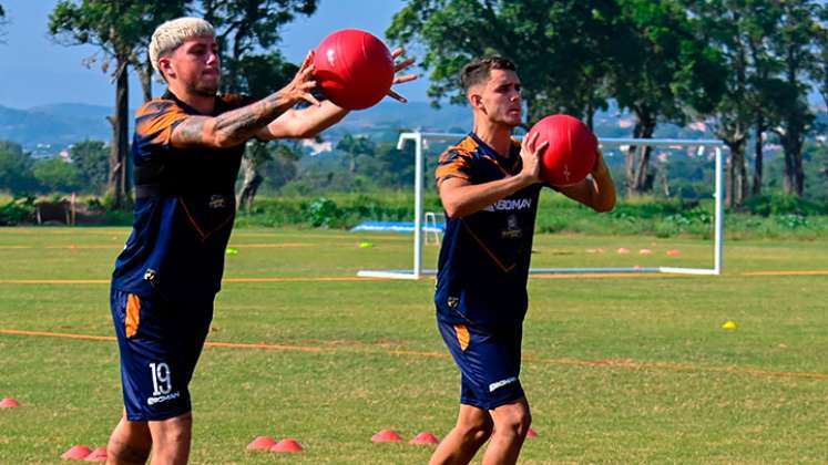 Valentin Robaldo y Benjamín Ortiz, argentinos Cúcuta Deportivo. 