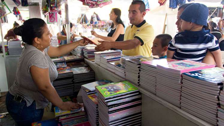 Ante el costo que representan las listas escolares, el subsidio de las cajas de compensación ayuda a minimizar el golpe al bolsillo./ Foto Archivo