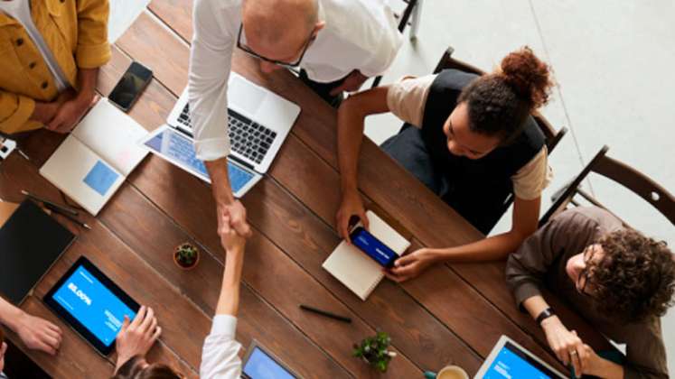 La conectividad y los avances tecnológicos se erigen como los pilares del mercado laboral local para el nuevo año. 