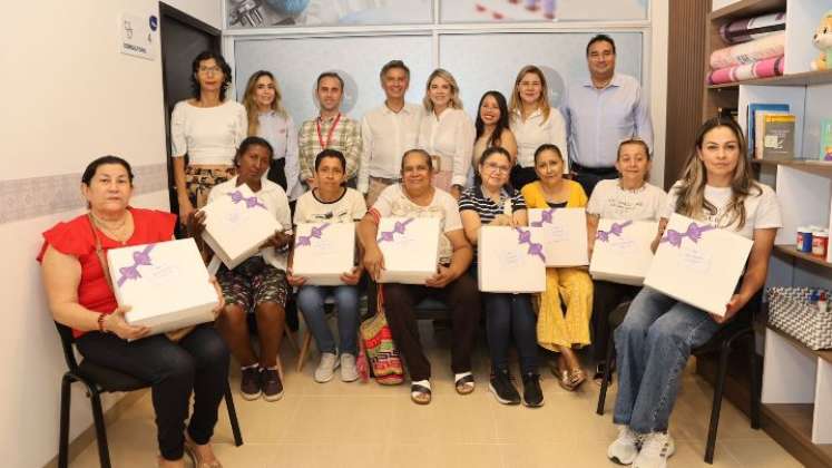 La seccional Cúcuta recibió un reconocimiento por parte de la Liga Colombiana Contra el Cáncer por esta iniciativa. /Foto: Cortesía / La Opinión 