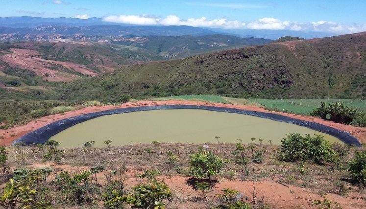 Una alternativa para afrontar la temporada seca es la adecuación de reservorios de agua./ Fotos Cortesía.