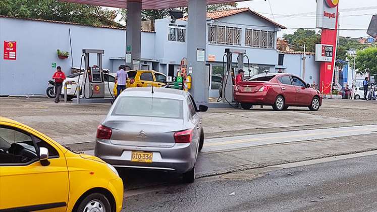 El nuevo ajuste en la gasolina y el ACPM esta reglamentada por la Resolución N° 40222 de 2015 del Minminas./Foto Leonardo Favio Oliveros-La Opinión