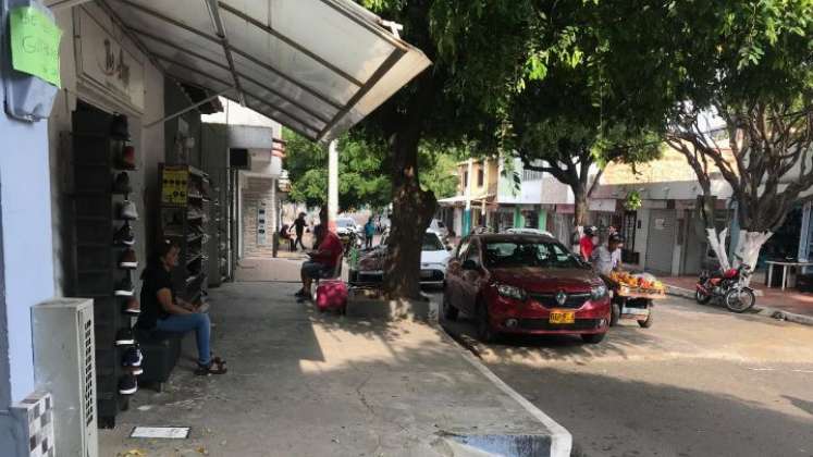 Los comerciantes organizaban ferias del calzado para vender el producto. /Foto: Nicolás Mojica. 