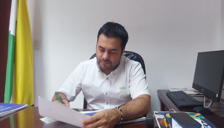 En su segundo periodo constitucional, el personero promete descentralizar los servicios. /Foto: Cortesía