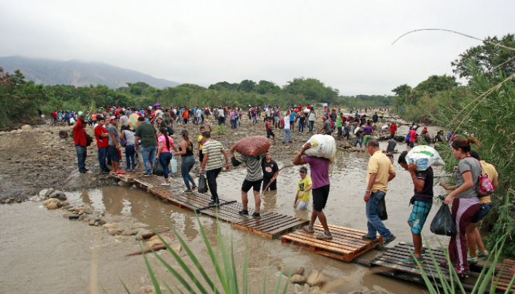 Muro entre Colombia y Venezuela