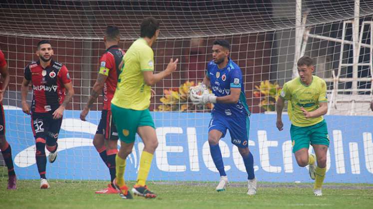 Eduar Esteban, arquero Cúcuta Deportivo 2024. 