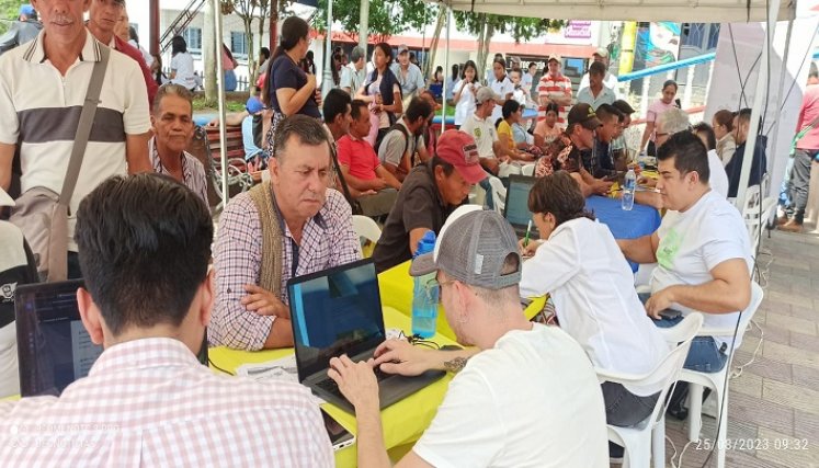A través de mesas de trabajo se articularon planes de desarrollo comunitario en Hacarí./ Foto: Cortesía