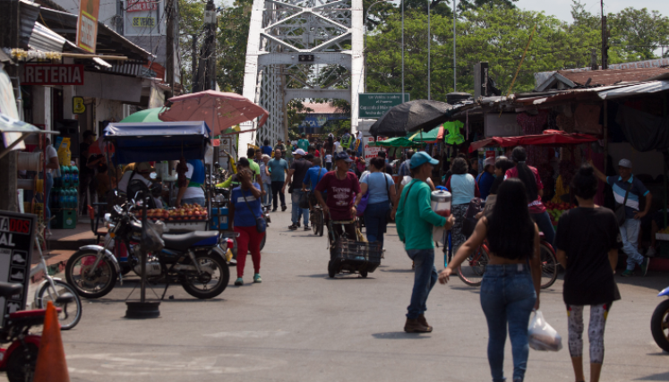 El comercio en Puerto Santander cada vez está más a la baja. La esperanza es la apertura plena del Puente Unión. 