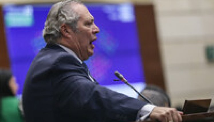 Una muy grave acusación formuló este viernes el presidente del Senado de la República, Iván Name