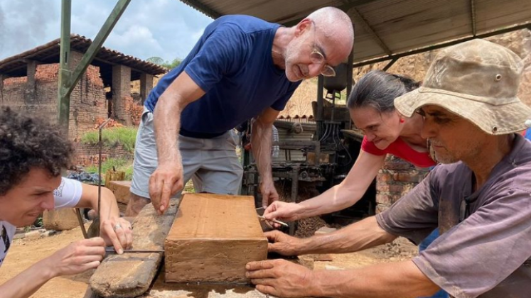 los chircaleros de Juan Frio contribuyeron a la elaboración de los ladrillos.