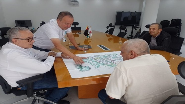 El hospital regional Emiro Quintero Cañizares suscribe acuerdos con las alcaldías para llegar a los lugares apartados con los programas de salud.