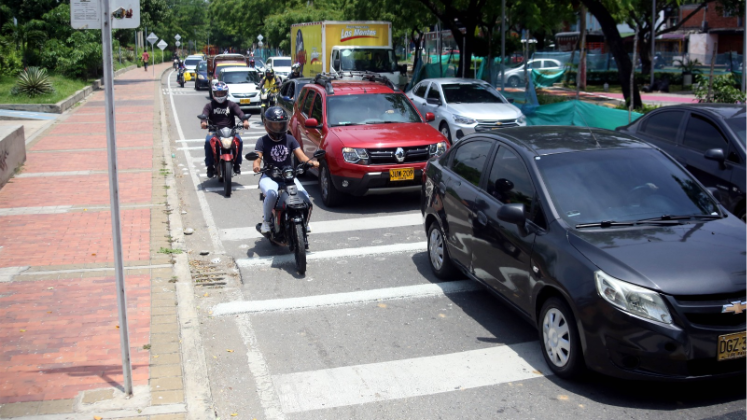 REDUCTORES DE VELOCIDAD EN EL MALECON